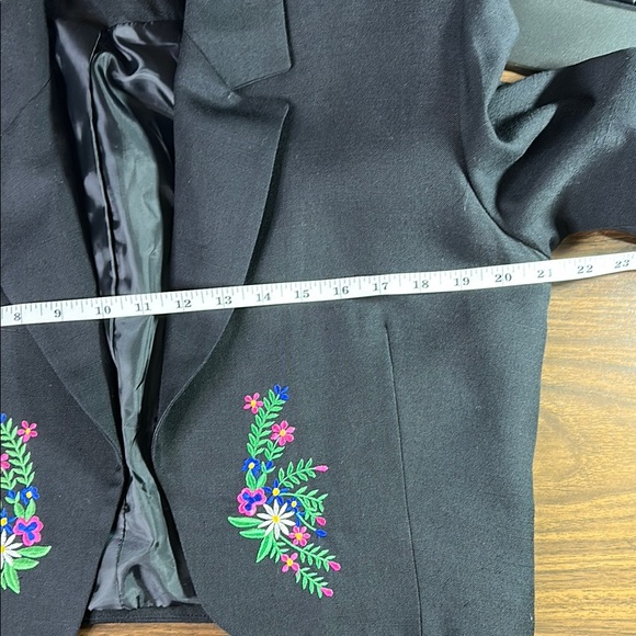Vintage Doncaster Black Floral Embroidered Open Front Blazer Size 14 - Picture 11 of 14